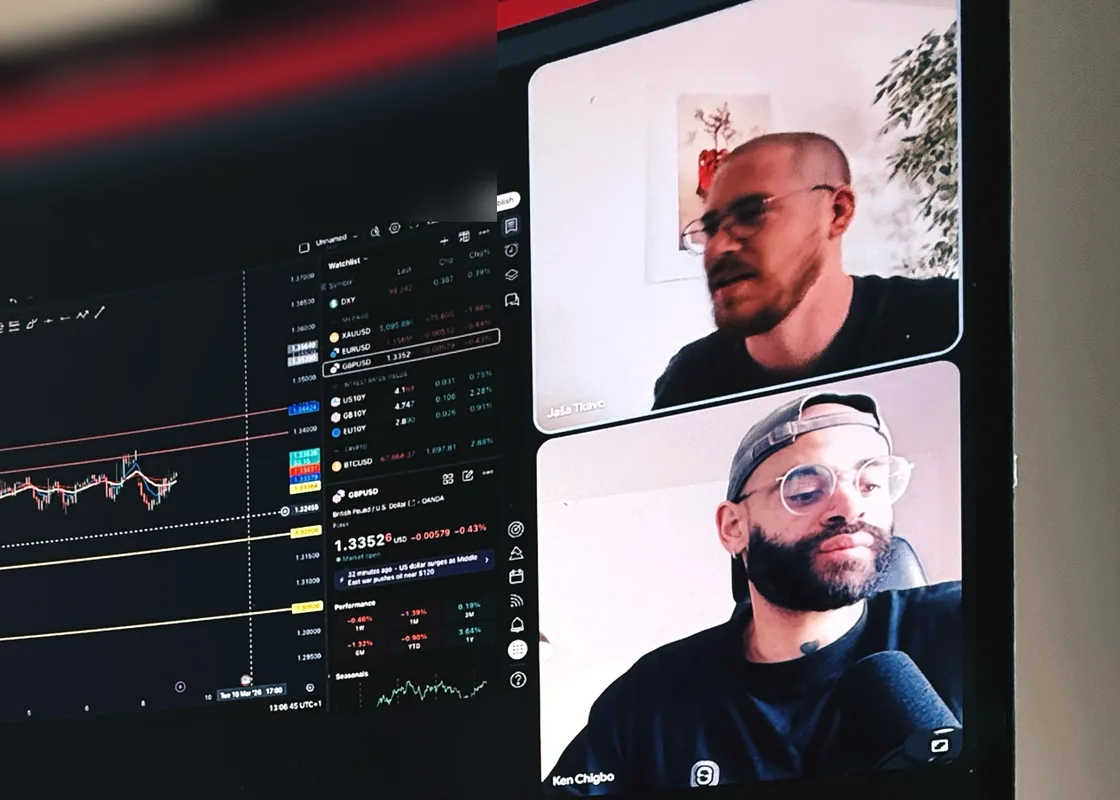 Ken Chigbo and Jaša reviewing a GBP/USD chart together on a live mentorship video call